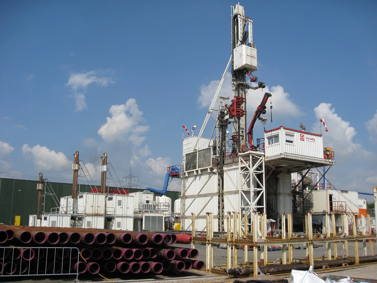 onshore, drilling, rig-1928355.jpg